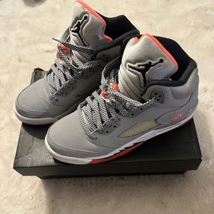 Jordan five hot lava gs sz6